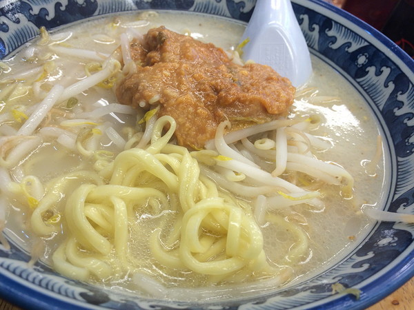 九州ラーメン「桜島」